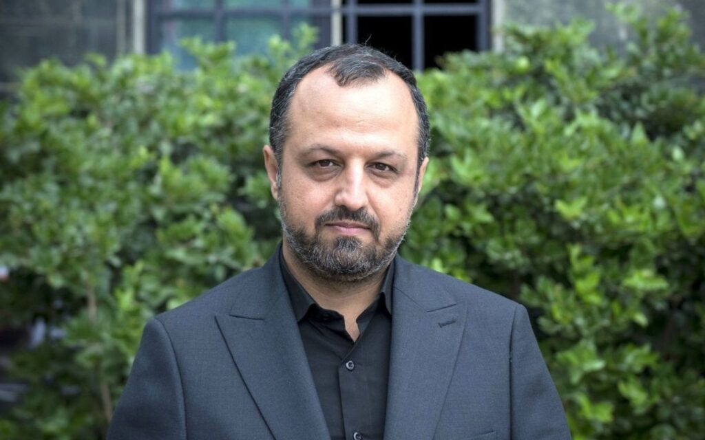 وزیر امور اقتصادی و دارایی
